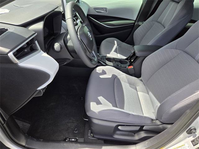 Certified 2025 Toyota Corolla SE w/ SE Premium Package image 9