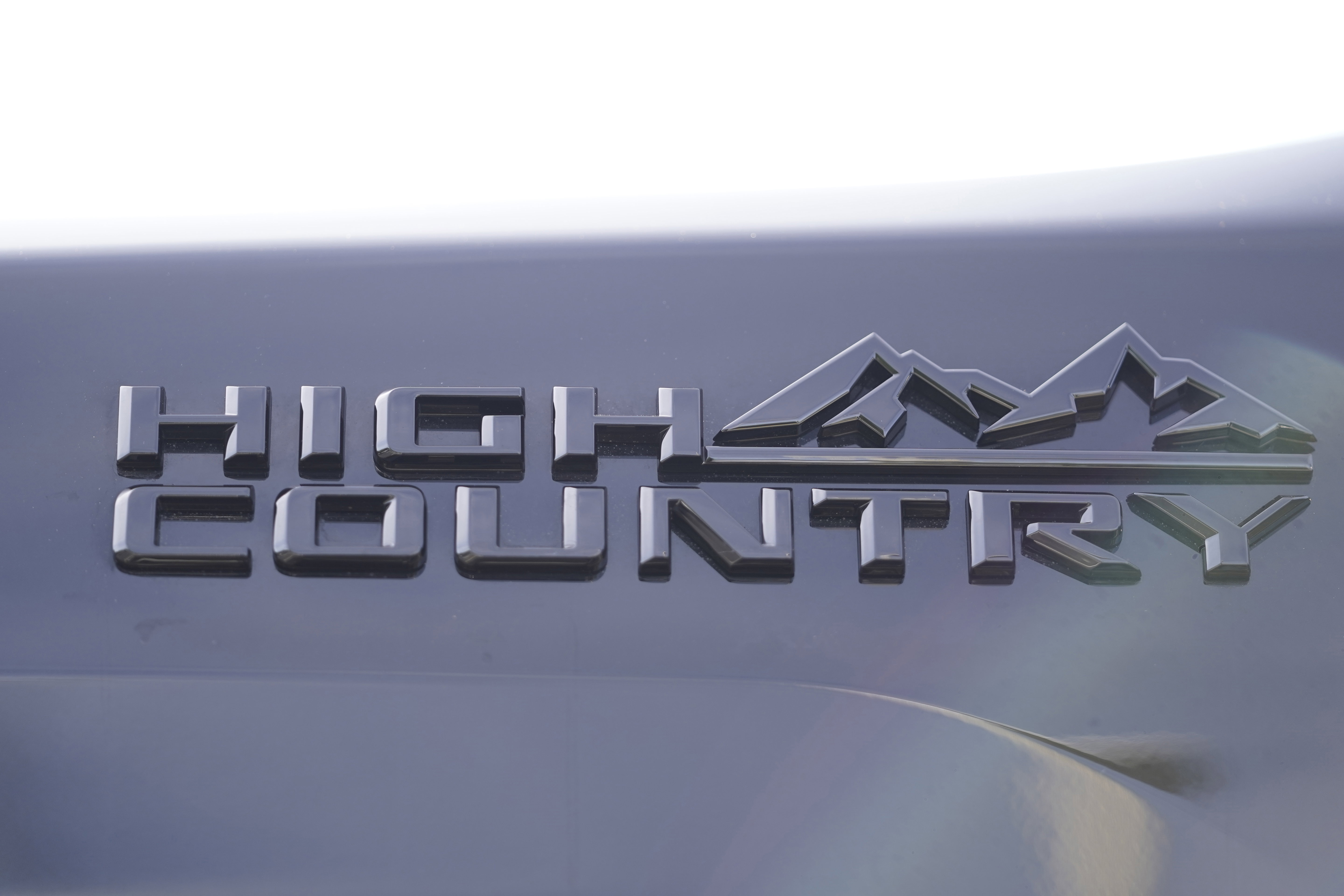 Used 2024 Chevrolet Silverado 2500 High Country w/ Midnight Edition AWD/4WD image 43