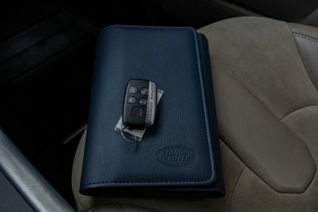 Used 2015 Land Rover Range Rover Evoque Pure image 44