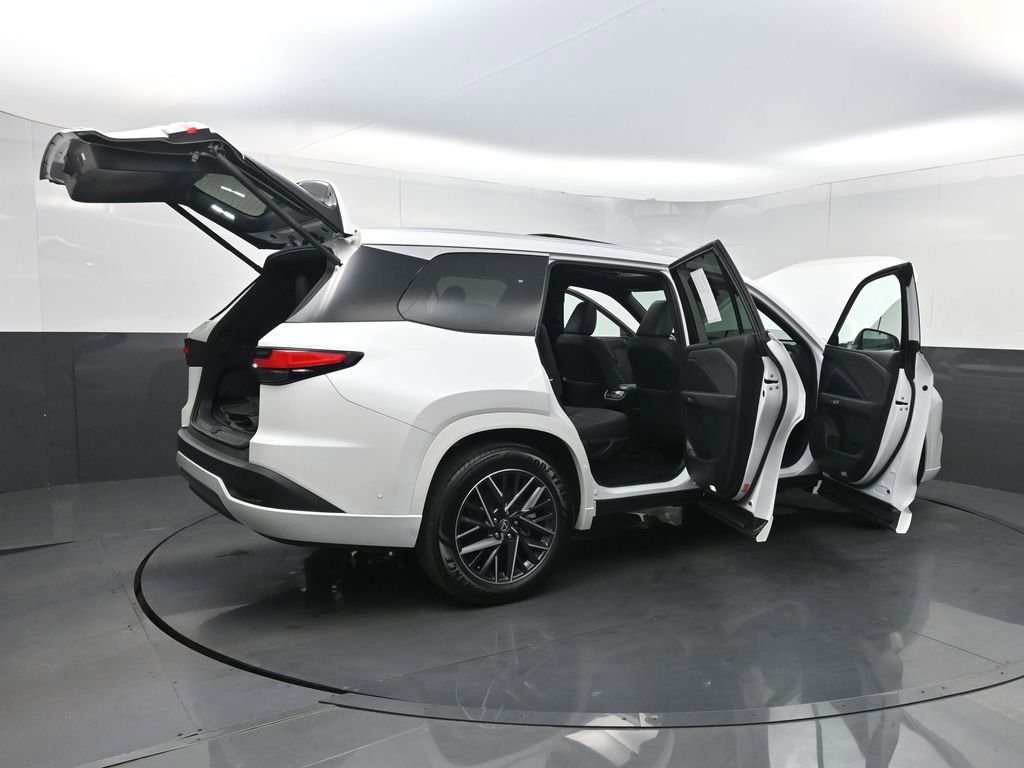 Used 2024 Lexus TX 350 AWD w/ Technology Package image 39