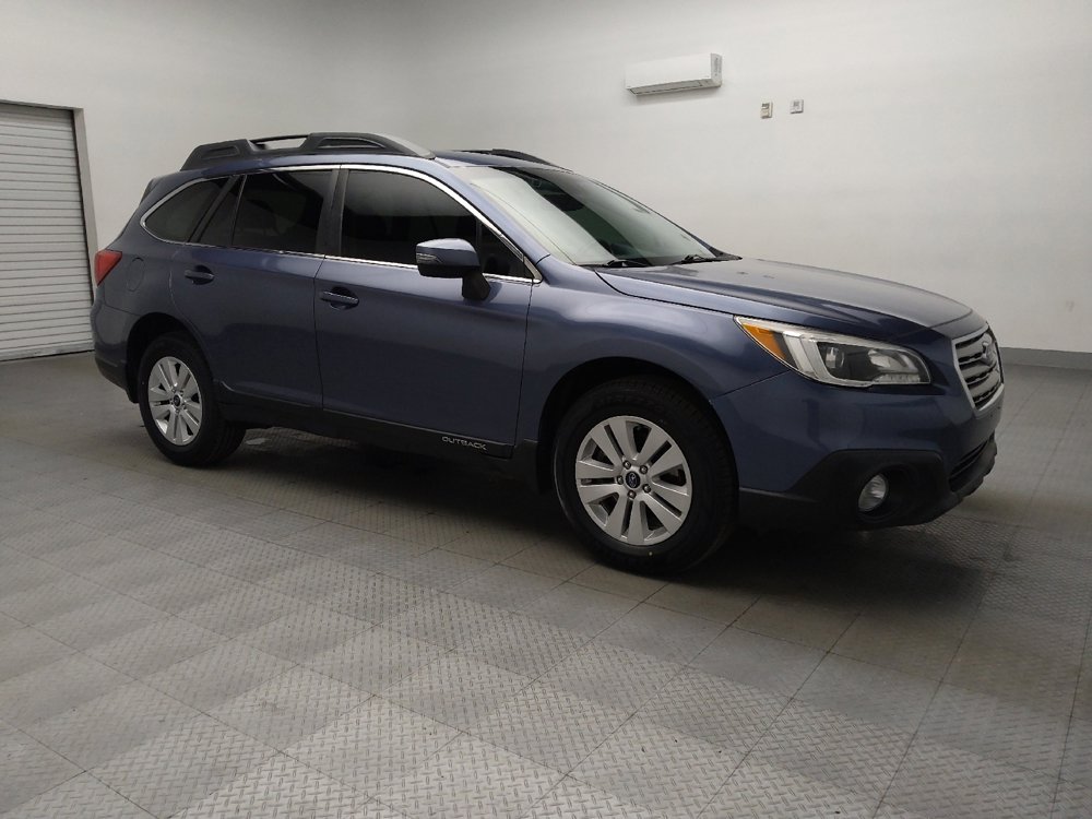 Used 2017 Subaru Outback 2.5i Premium image 13