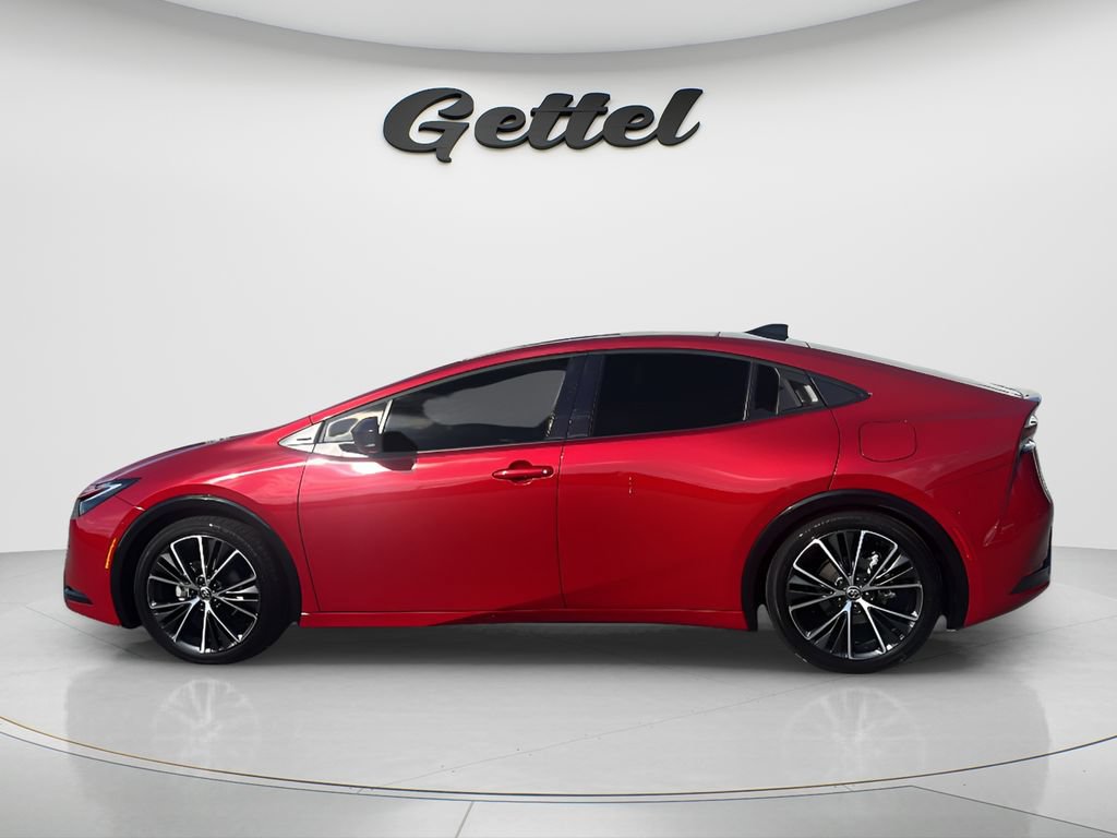 Used 2025 Toyota Prius Limited w/ Limited Premium Package FWD image 8