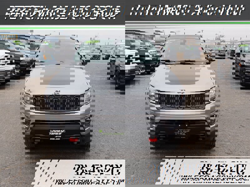 Used 2020 Jeep Compass Trailhawk image 2