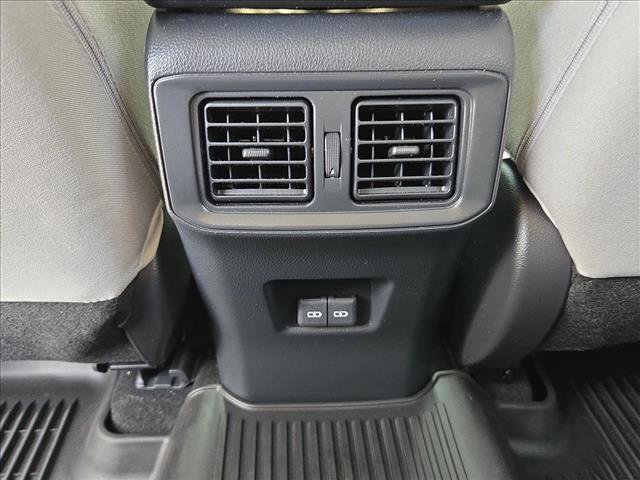 Used 2024 Toyota RAV4 XLE w/ Convenience Package AWD/4WD image 18