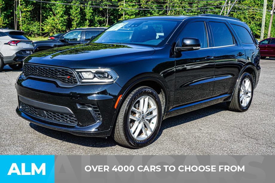 Used 2024 Dodge Durango GT RWD image 2