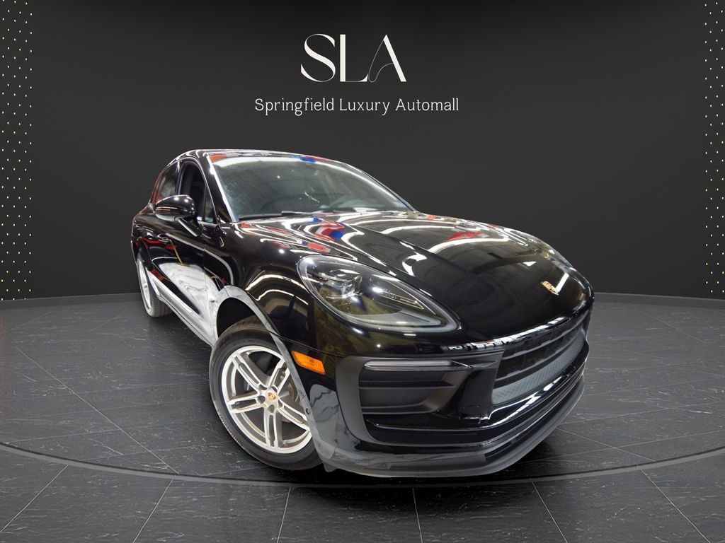 Used 2022 Porsche Macan image 3