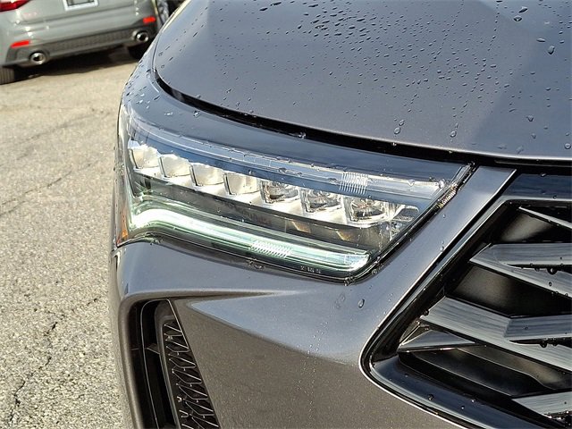 Certified 2025 Acura RDX SH-AWD image 9