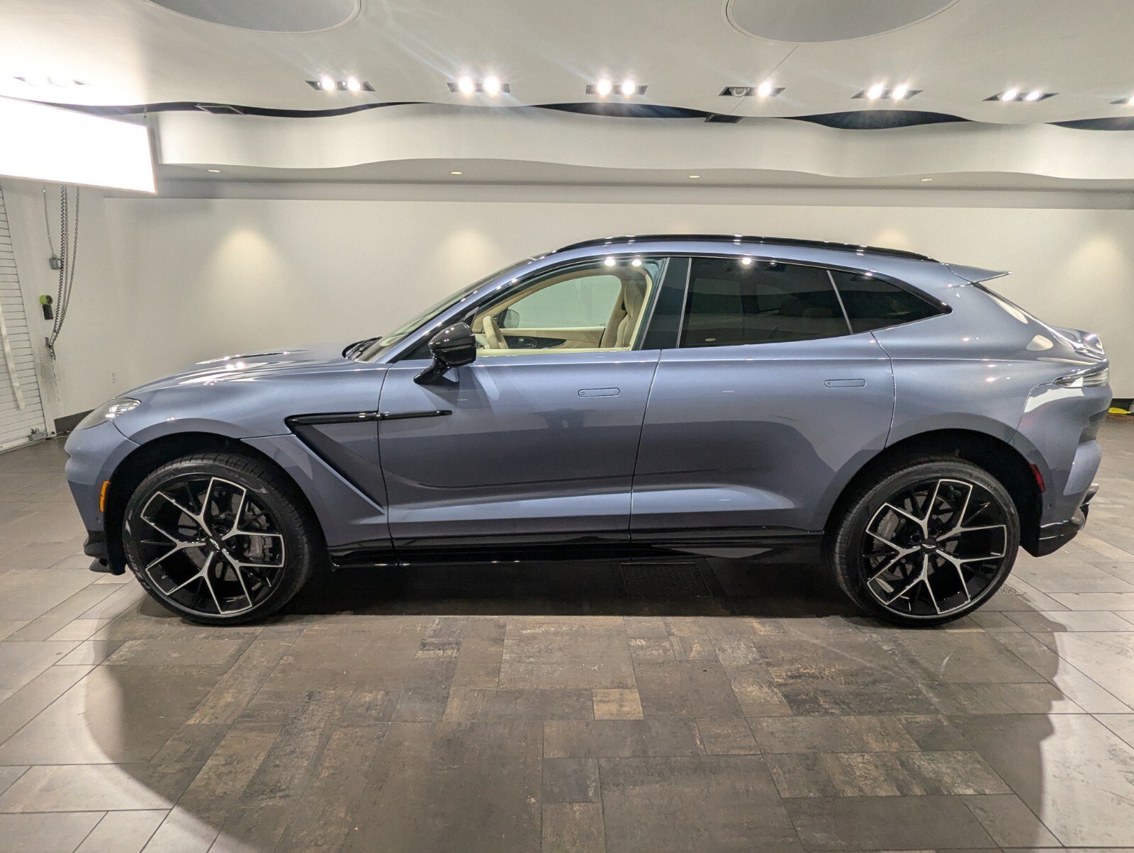 New 2026 Aston Martin DBX 707 AWD/4WD image 21