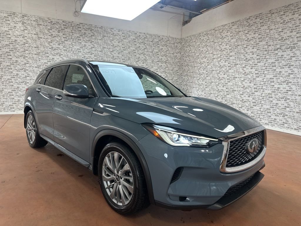 Used 2025 INFINITI QX50 Luxe video 1