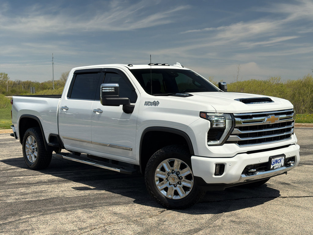 Used 2024 Chevrolet Silverado 3500 High Country w/ High Country Premium Package AWD/4WD image 5