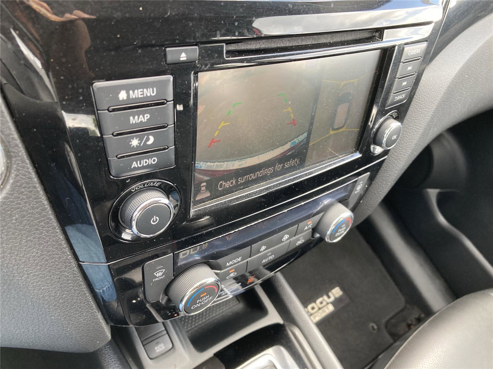 Used 2022 Nissan Rogue Sport SL image 15