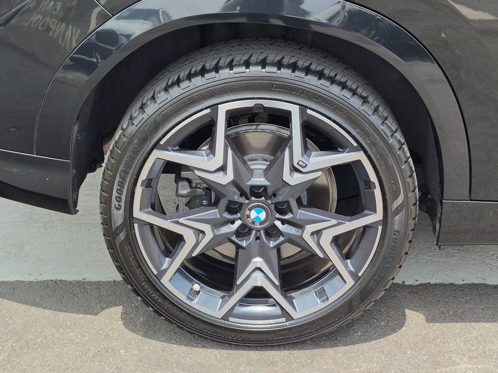 Used 2024 BMW X2 M35i AWD/4WD image 27