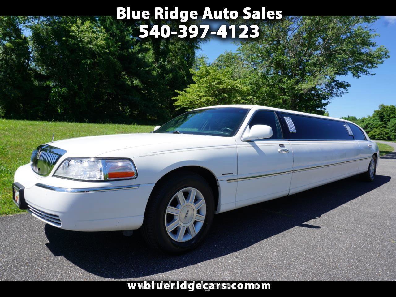 Used 2007 Lincoln Town Car Executive