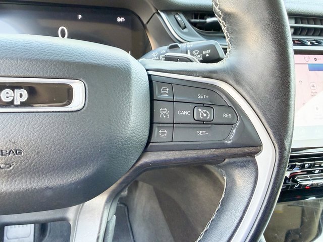 Used 2021 Jeep Grand Cherokee L Limited w/ Luxury Tech Group II image 12