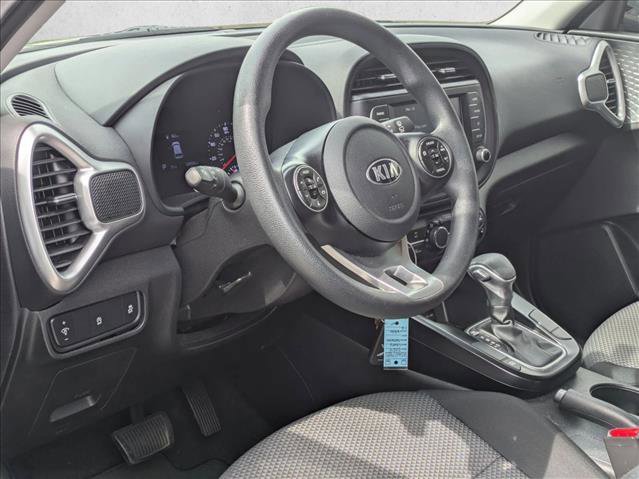 Used 2020 Kia Soul LX image 10