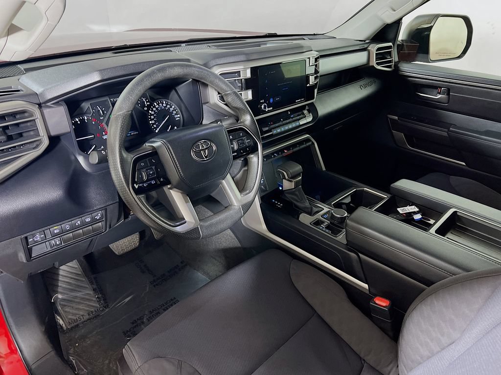 Used 2022 Toyota Tundra SR5 w/ SR5 Convenience Package AWD/4WD image 9