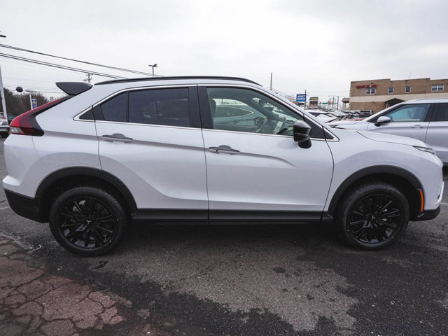 New 2026 Mitsubishi Eclipse Cross Black Edition image 4