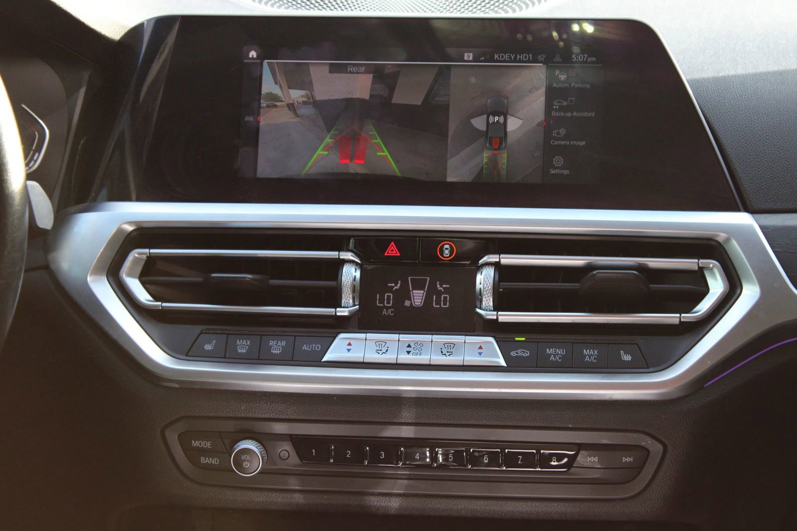 Used 2021 BMW 430i Coupe w/ Convenience Package image 12