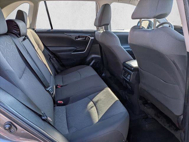 Certified 2021 Toyota RAV4 XLE w/ XLE Grade Weather Package AWD/4WD image 24
