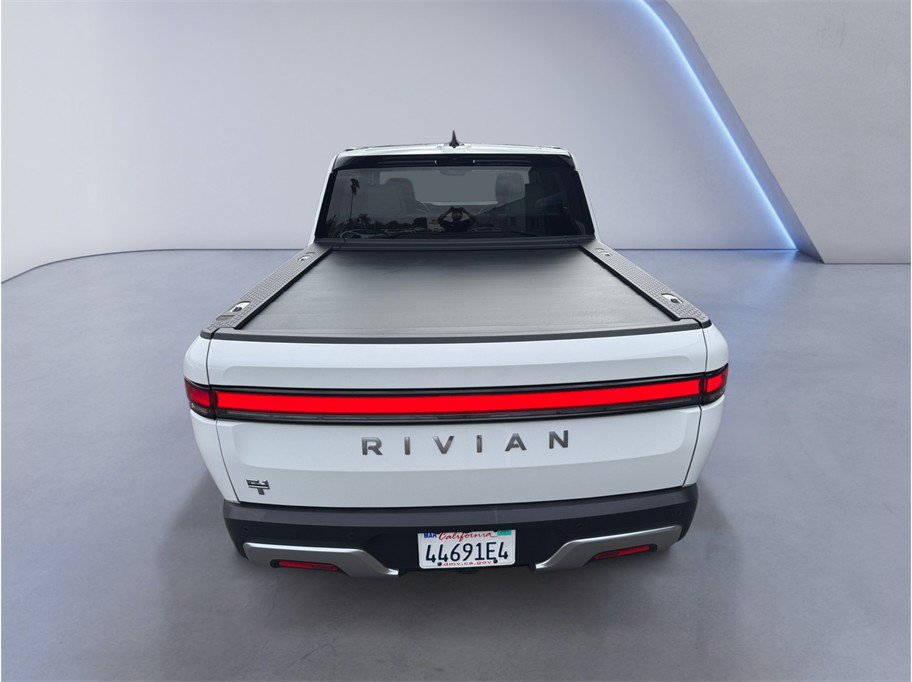 Used 2025 Rivian R1T Adventure Dual AWD/4WD image 27