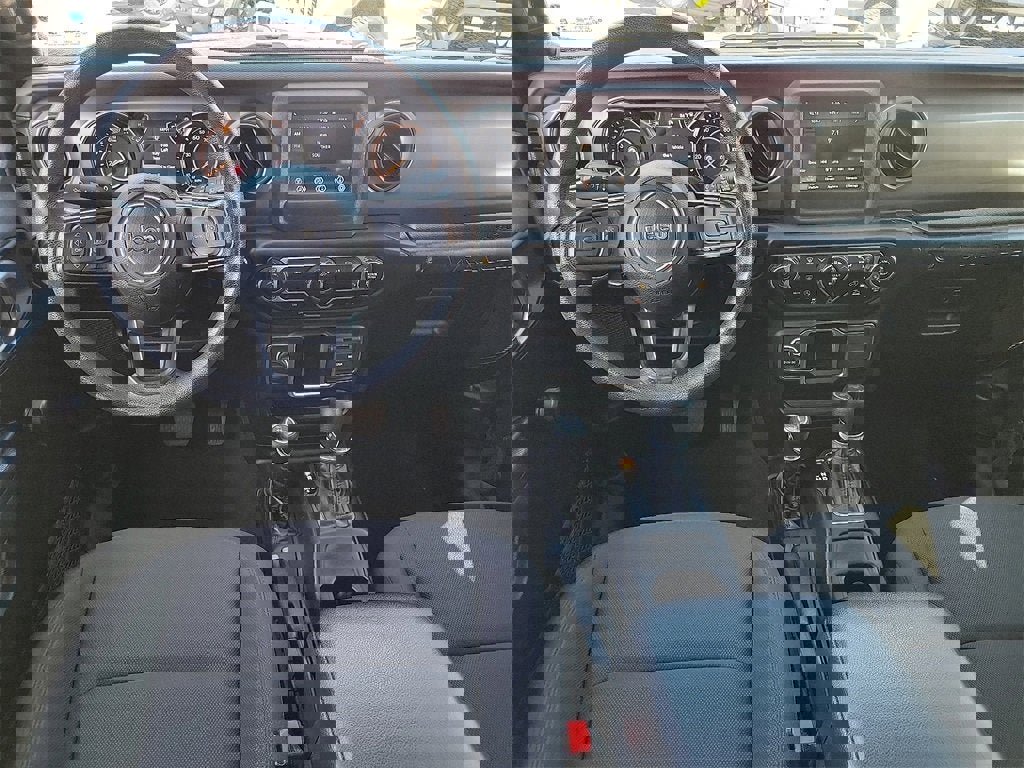 Used 2022 Jeep Wrangler Unlimited Sport image 4