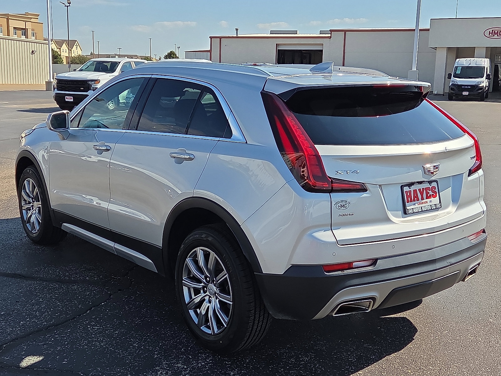 Used 2021 Cadillac XT4 Premium Luxury image 3