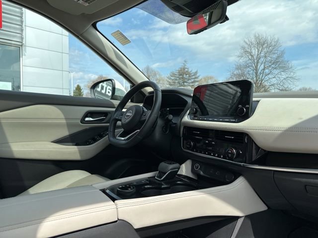 Used 2023 Nissan Rogue SL w/ SL Premium Package AWD/4WD image 19