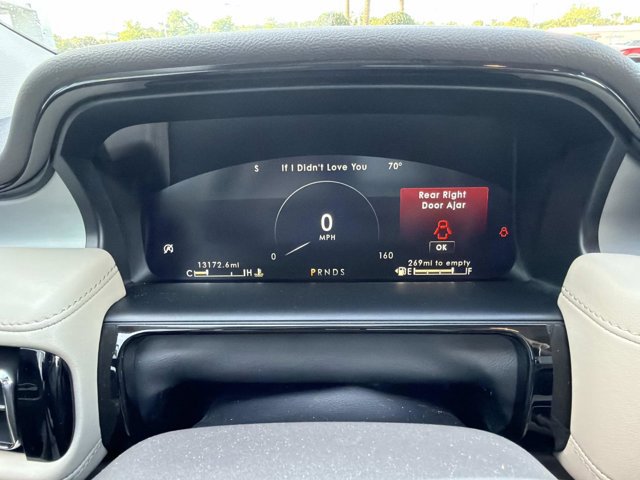 Used 2023 Lincoln Nautilus AWD w/ Premium Package image 31