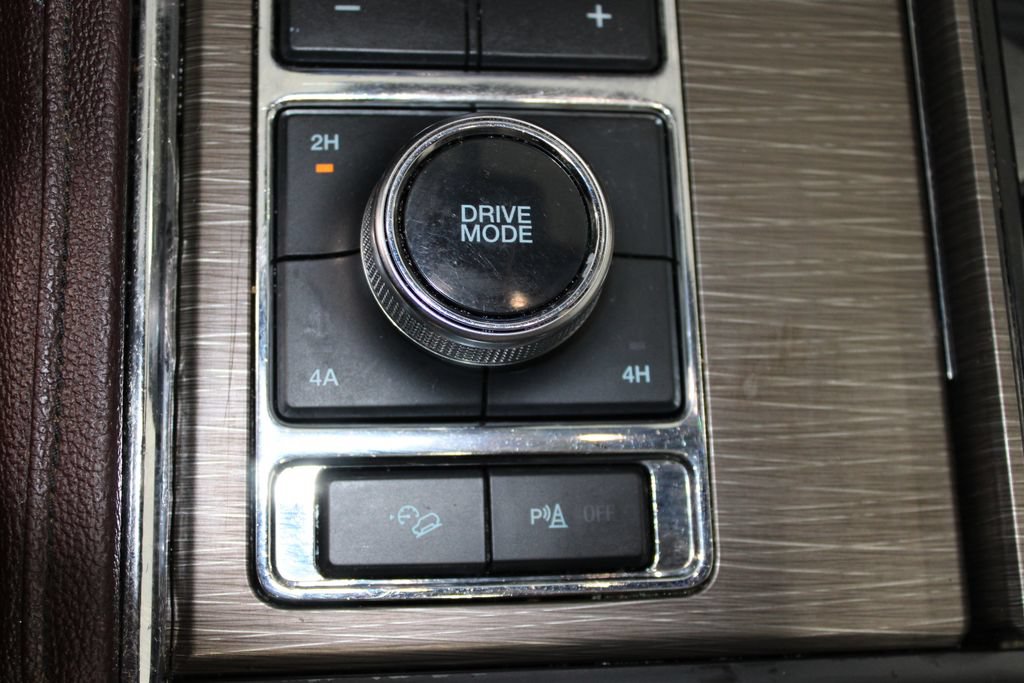 Used 2022 Ford Expedition Limited AWD/4WD image 44