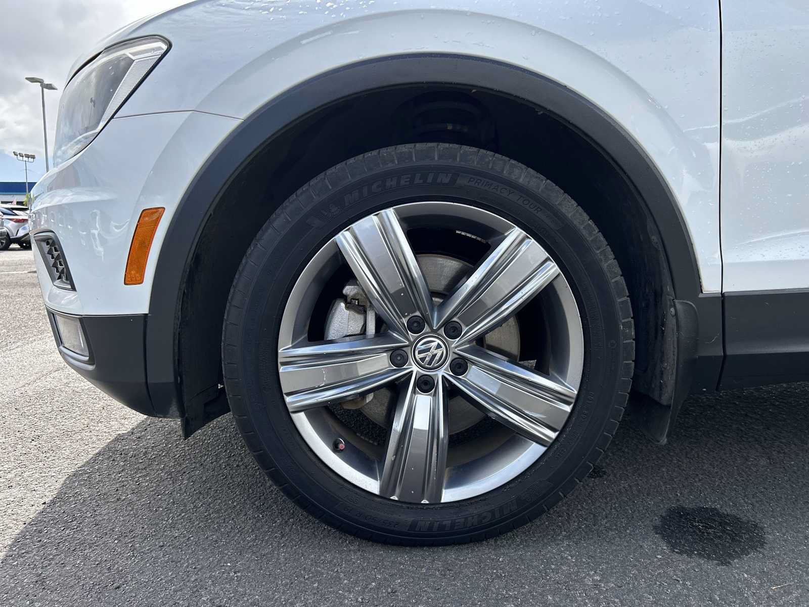 Used 2021 Volkswagen Tiguan SEL FWD image 18