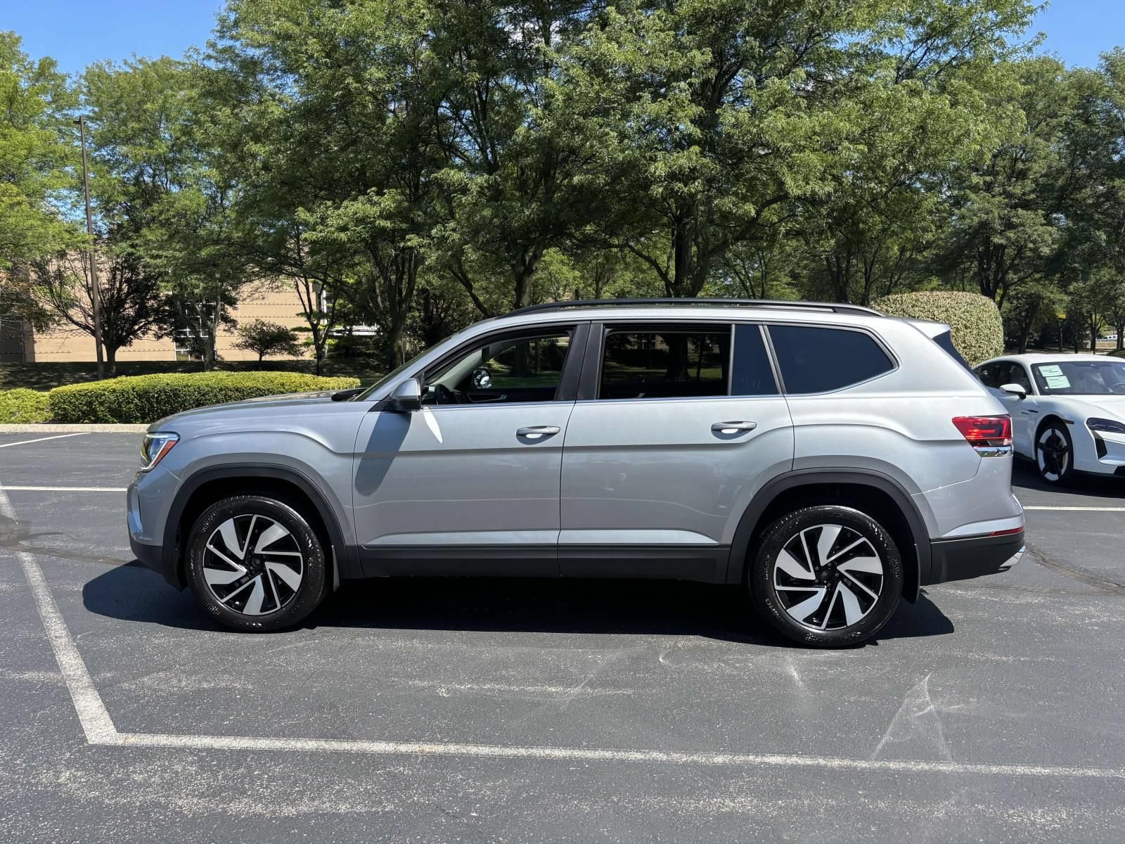 New 2026 Volkswagen Atlas SE AWD/4WD image 4