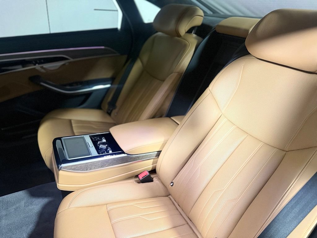 Used 2021 Audi A8 L 4.0T AWD/4WD image 24