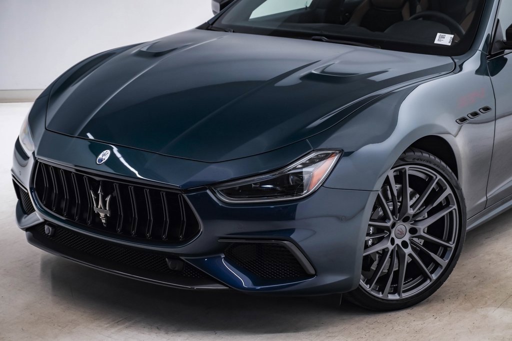 Used 2024 Maserati Ghibli Trofeo image 4