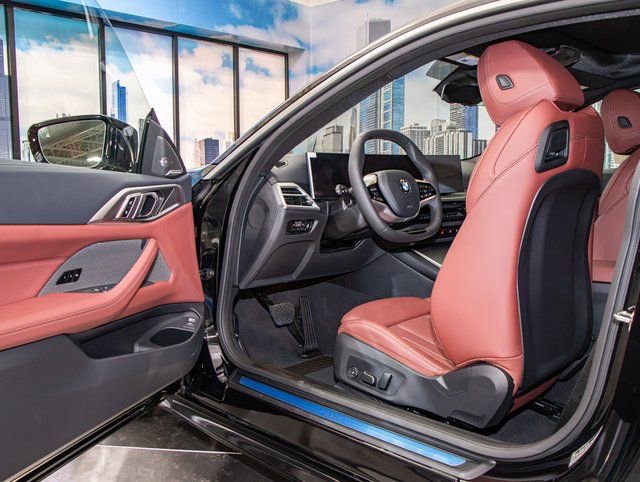 Used 2026 BMW 430i xDrive Coupe w/ Convenience Package AWD/4WD image 13