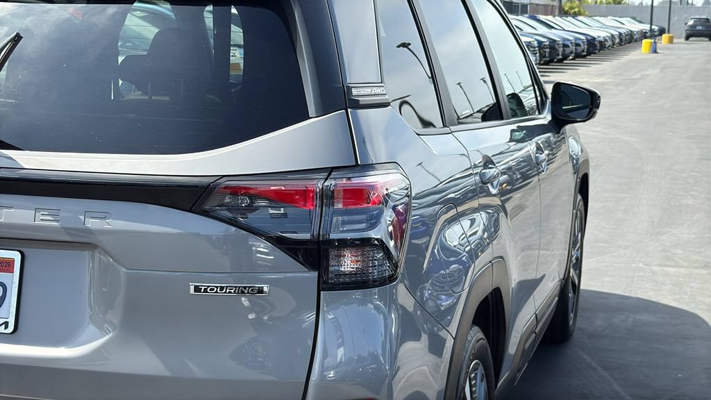 Certified 2025 Subaru Forester Touring AWD/4WD image 7