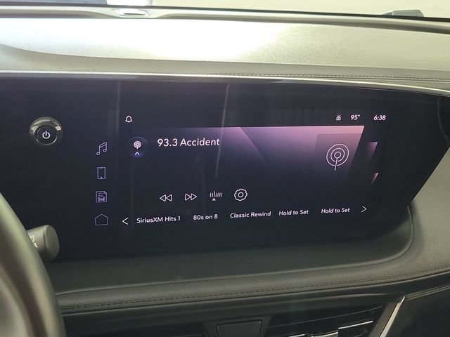 Used 2025 Buick Encore GX Avenir w/ Avenir Convenience Package FWD image 29