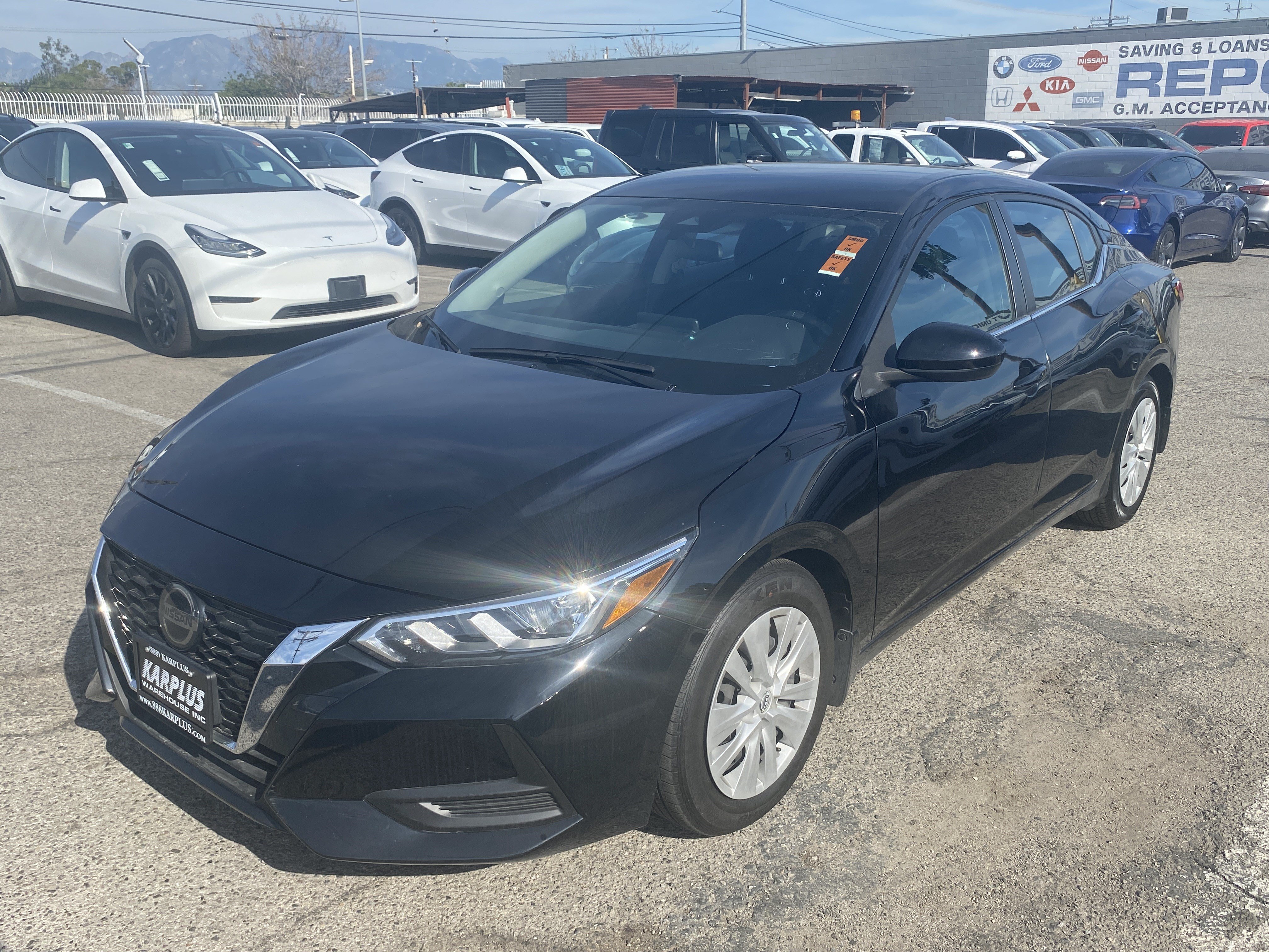Used 2021 Nissan Sentra S FWD image 2