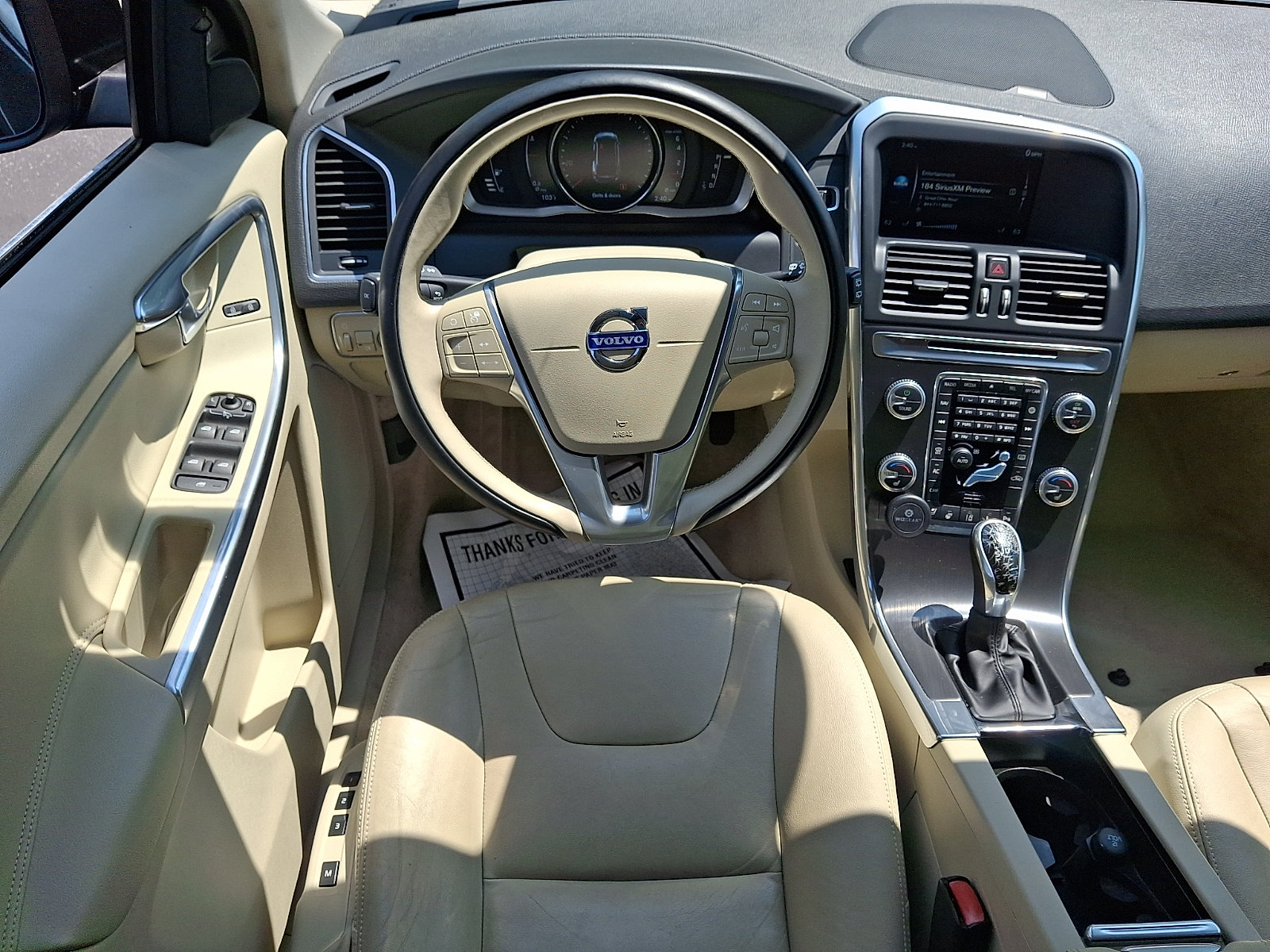 Used 2015 Volvo XC60 T5 Platinum w/ Climate Package AWD/4WD image 11