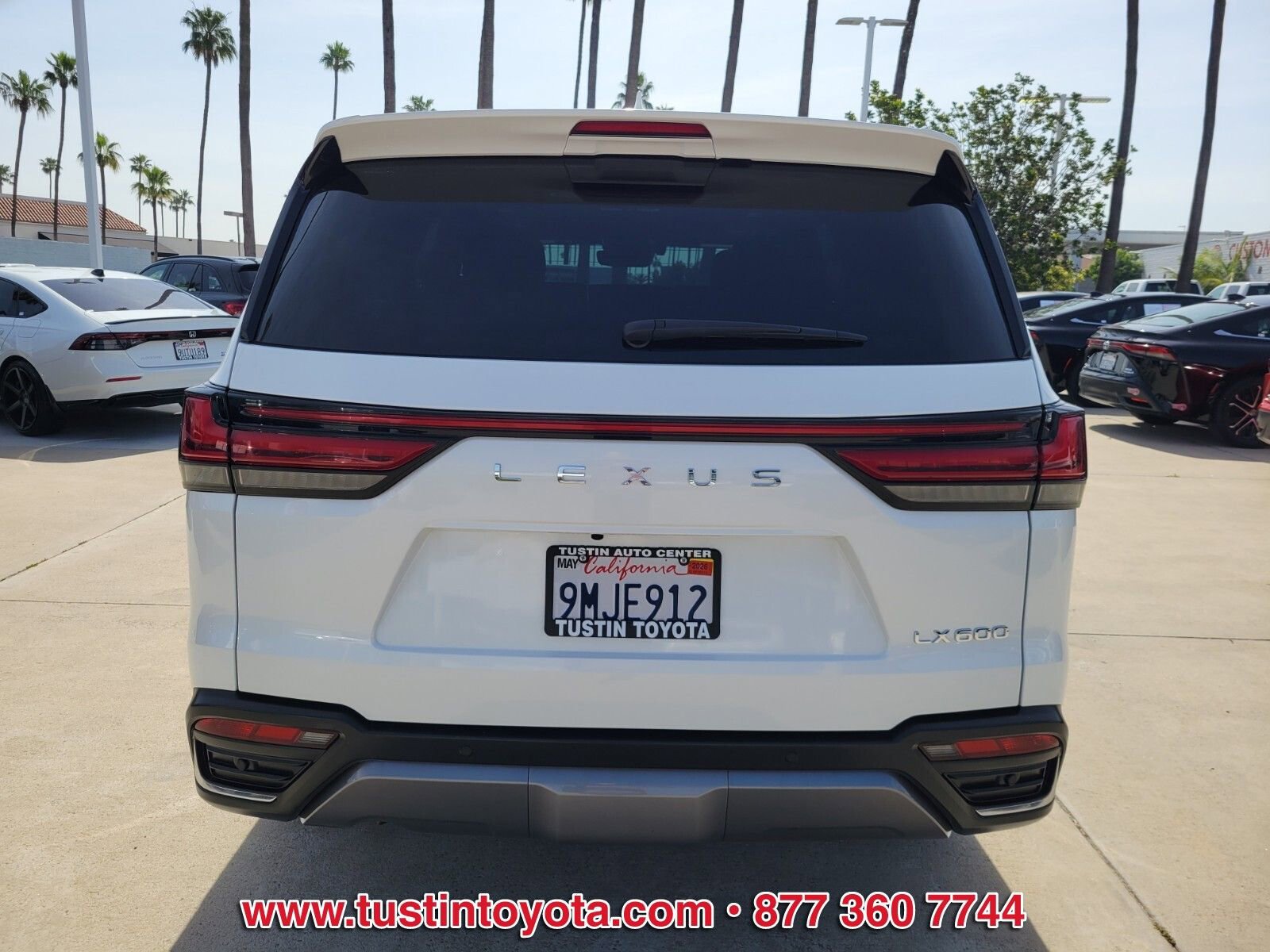 Used 2024 Lexus LX 600 600 Premium w/ Interior Upgrade Package image 5