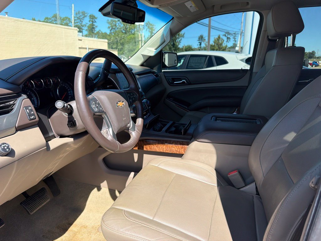 Used 2018 Chevrolet Tahoe Premier RWD image 13