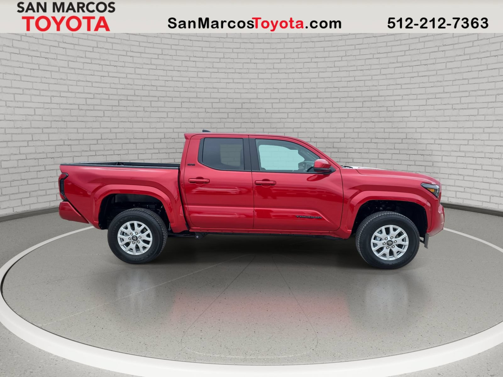 Used 2026 Toyota Tacoma SR5 AWD/4WD image 5