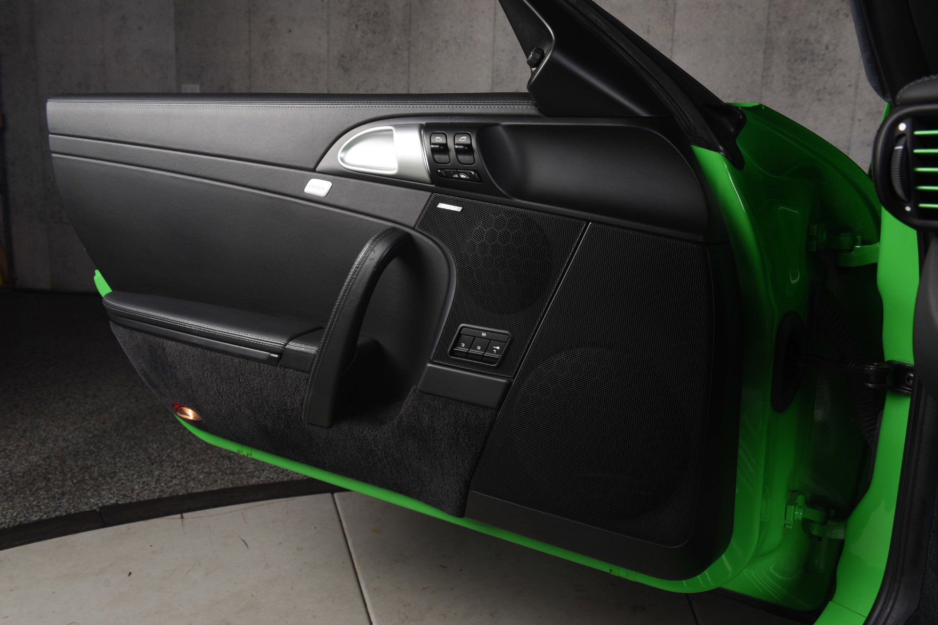 Used 2008 Porsche 911 Carrera S image 22