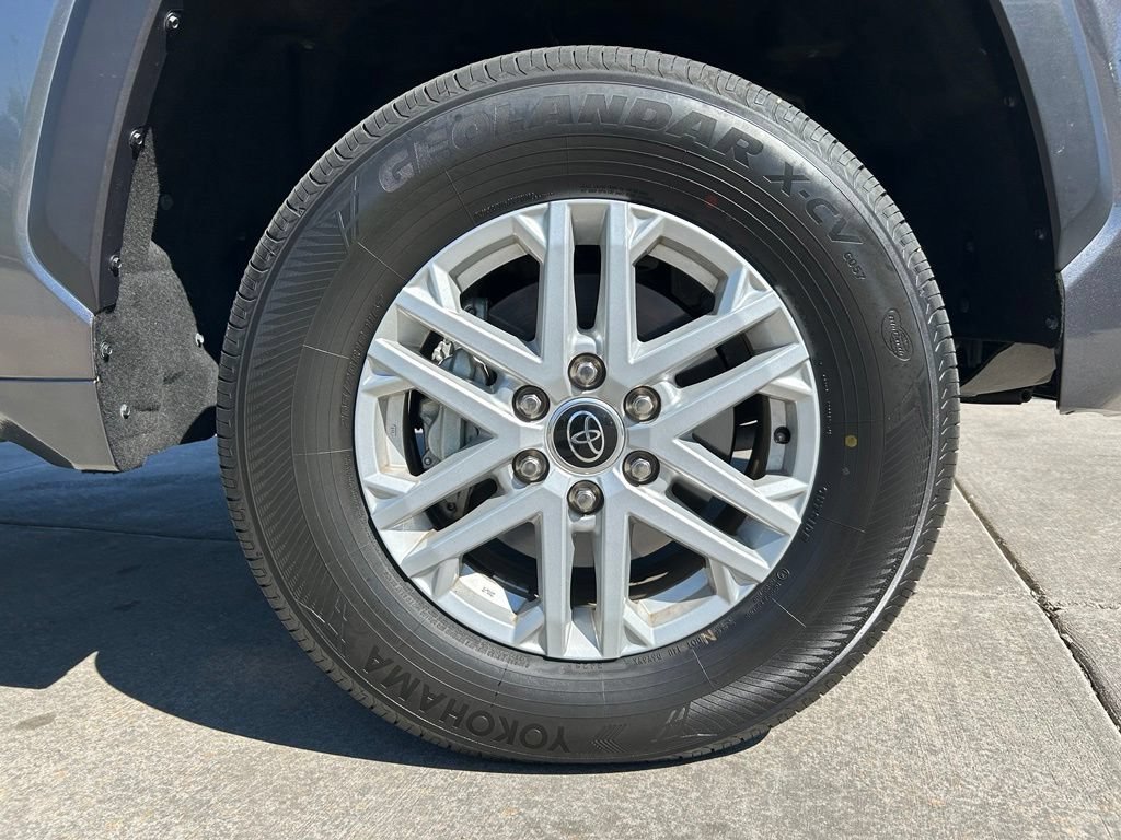 Used 2024 Toyota Tundra SR5 AWD/4WD image 33