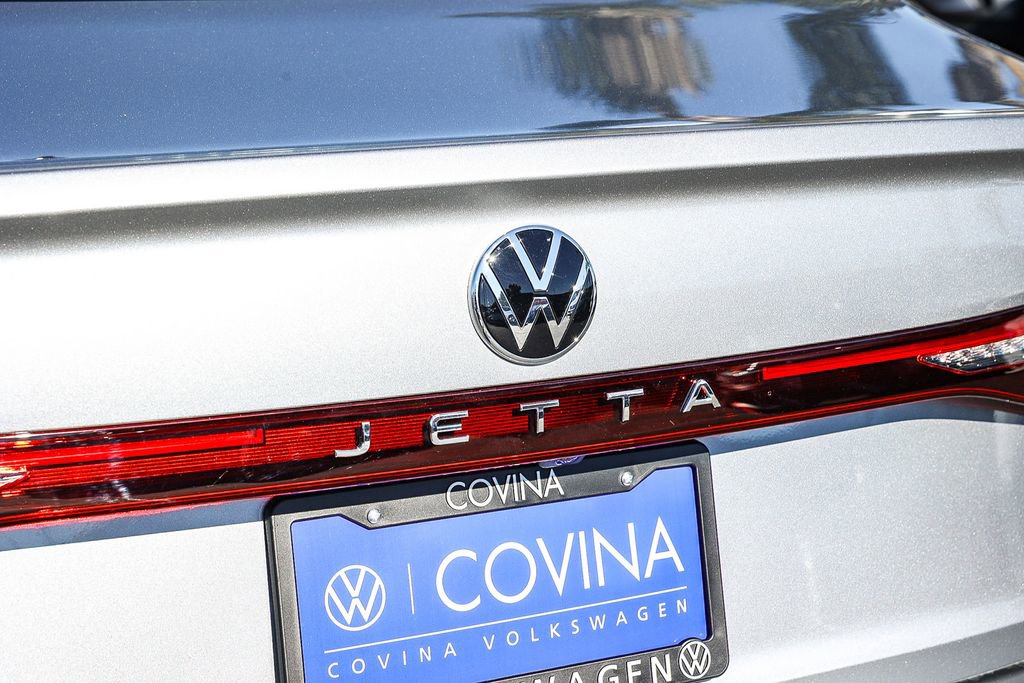 New 2026 Volkswagen Jetta SE image 10