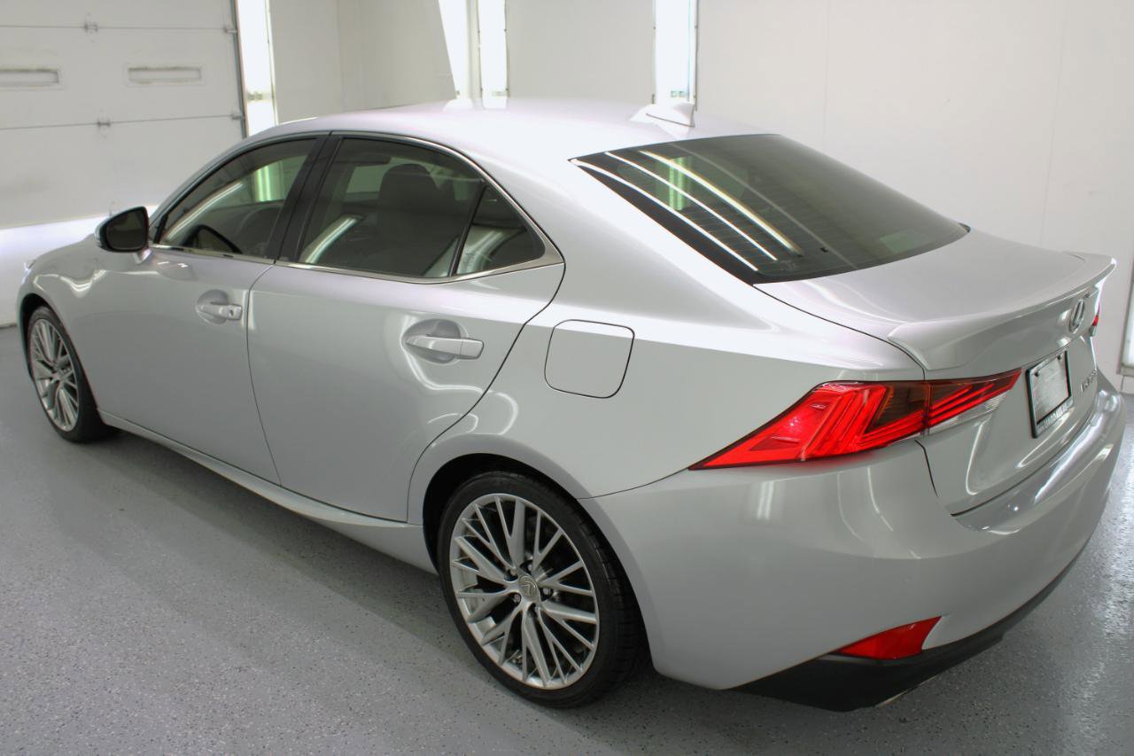 Used 2017 Lexus IS 200t w/ Navigation System Package RWD image 6