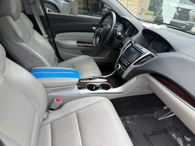 Used 2015 Acura TLX V6 w/ Technology Package FWD image 31