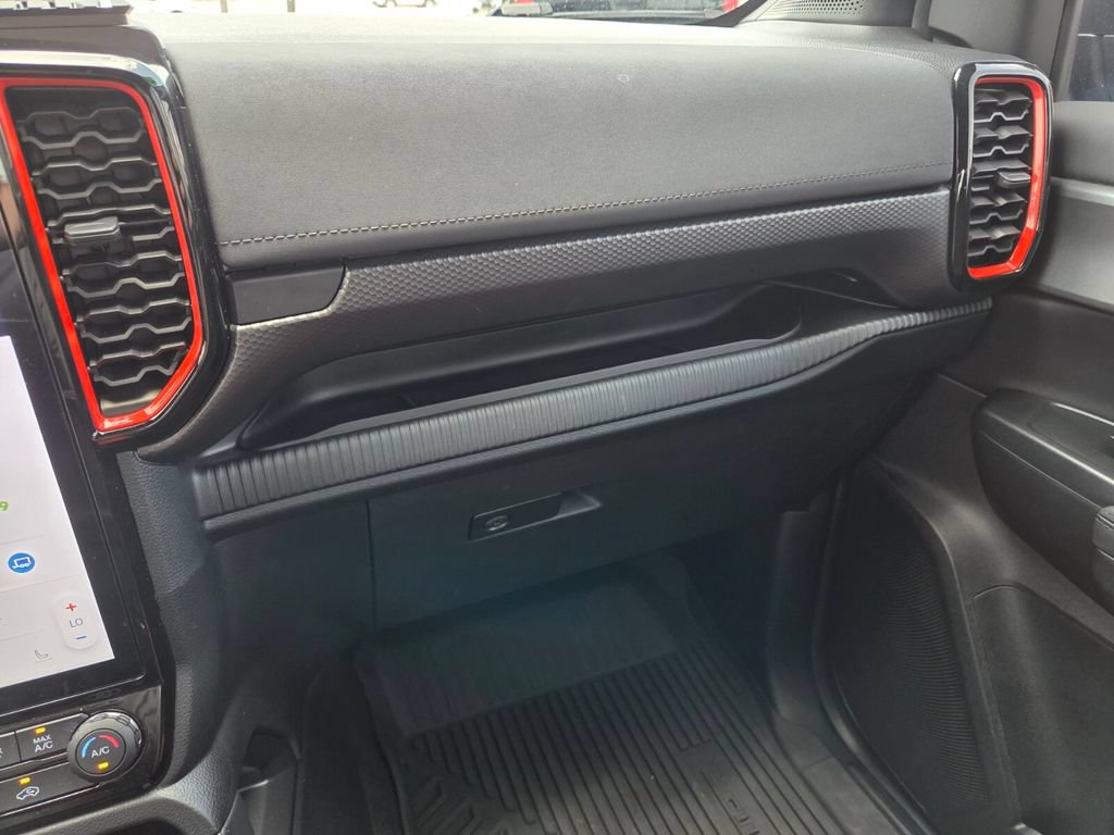 Used 2025 Ford Ranger Raptor AWD/4WD image 27