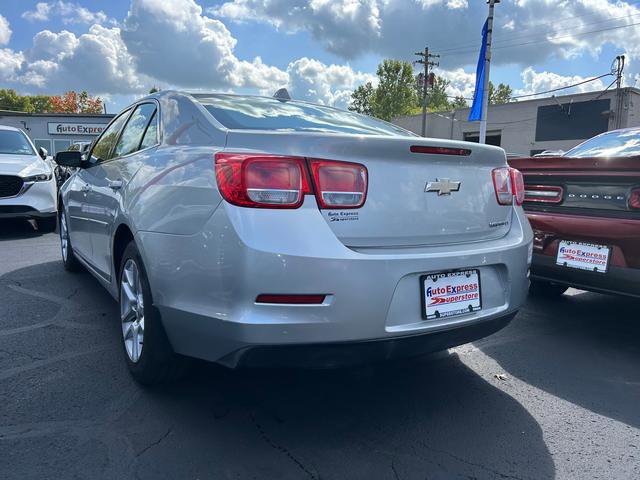 Used 2014 Chevrolet Malibu LT w/ Power Convenience Package image 5