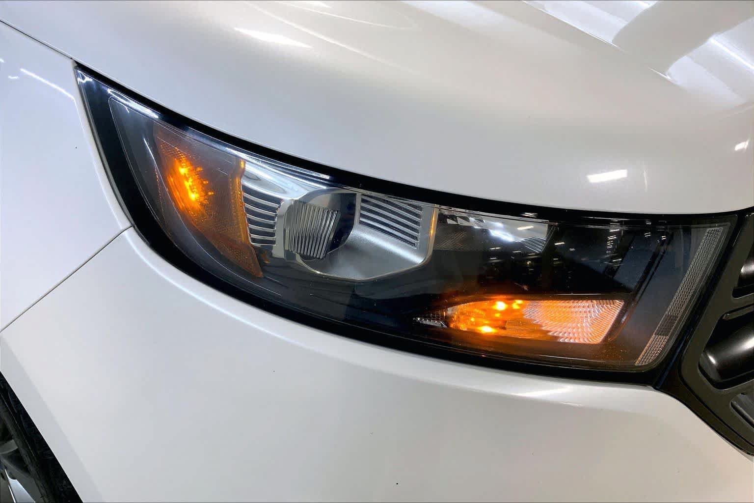 Used 2016 Ford Edge Sport w/ Equipment Group 401A AWD/4WD image 27