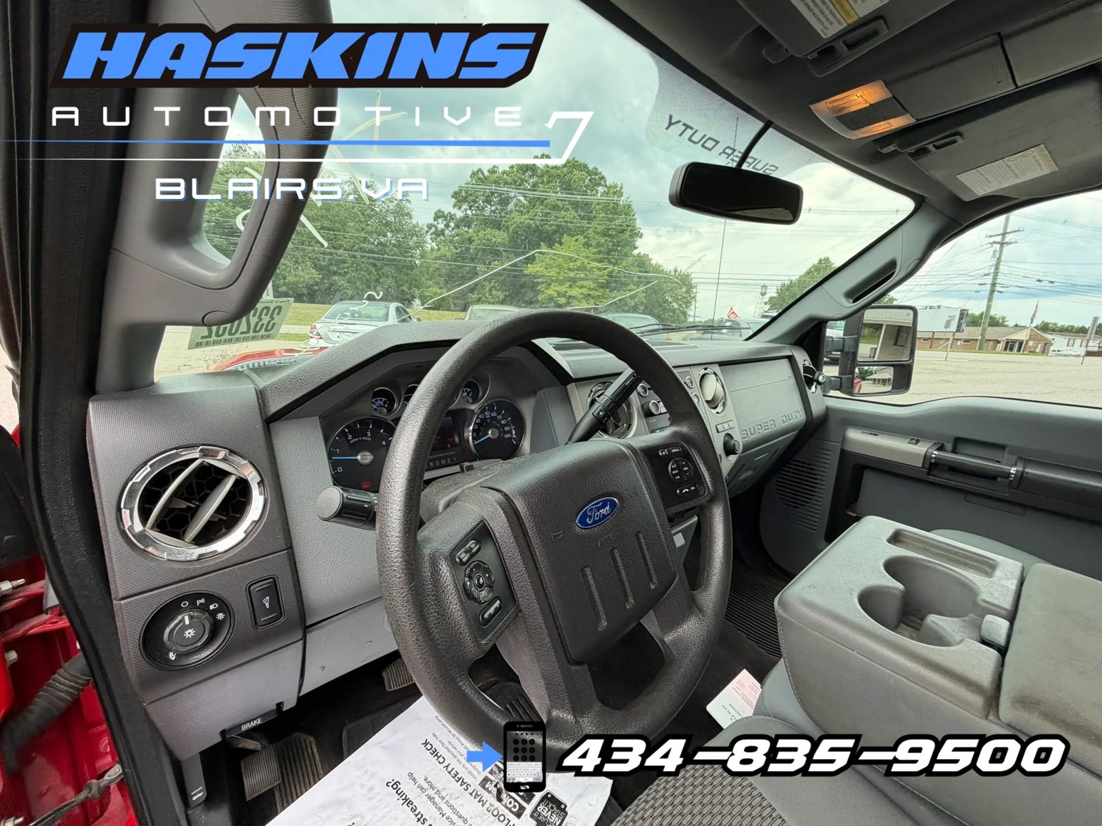 Used 2015 Ford F350 XLT w/ XLT Value Package AWD/4WD image 8